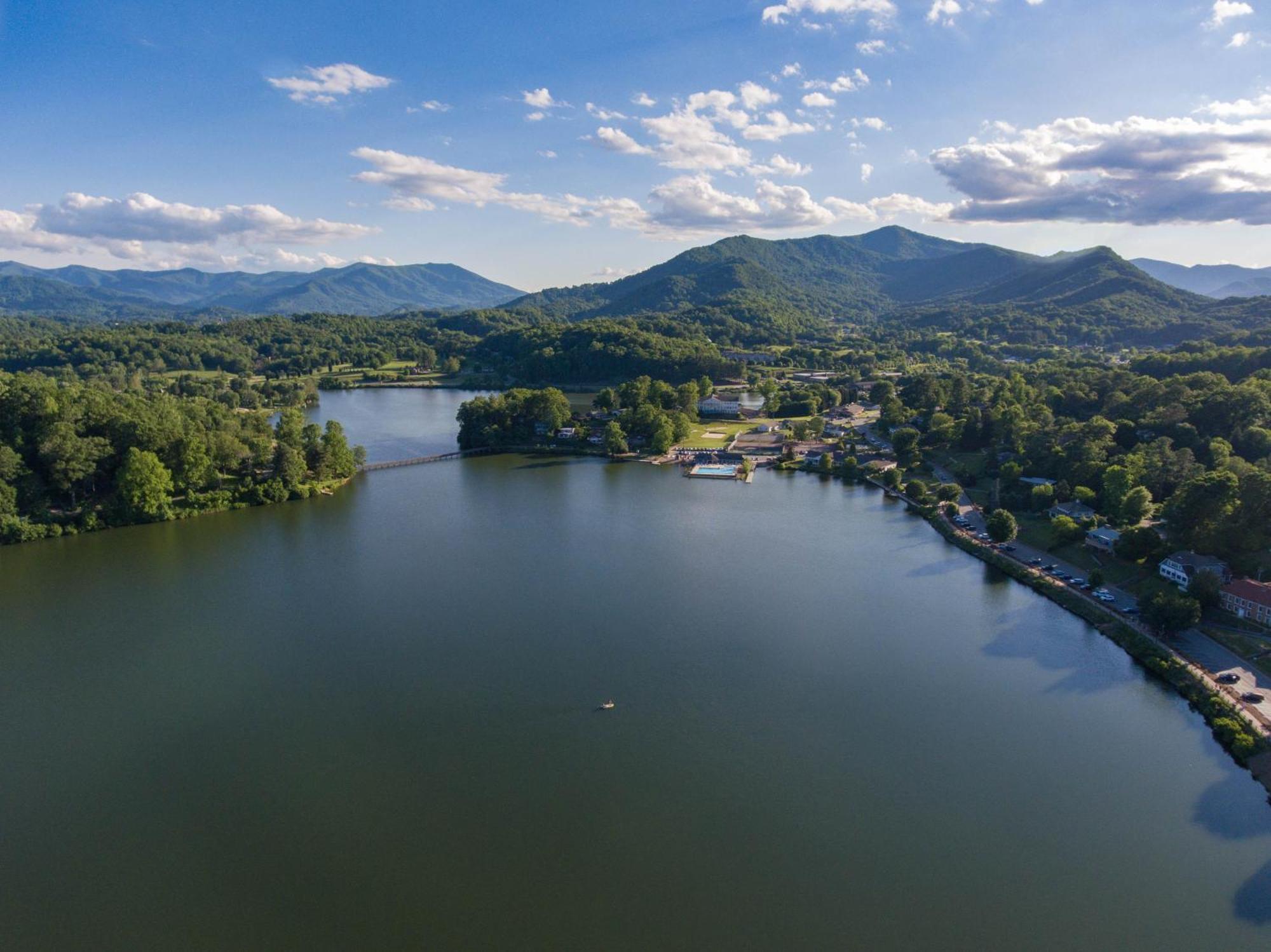 The Terrace Hotel At Lake Junaluska Exterior foto